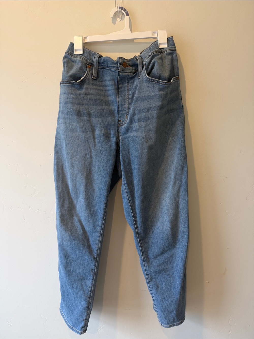 Madewell Straight-Leg Jeans in Light Blue Wash